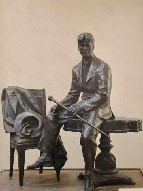  :  ,    (., 6)    ,  ,         