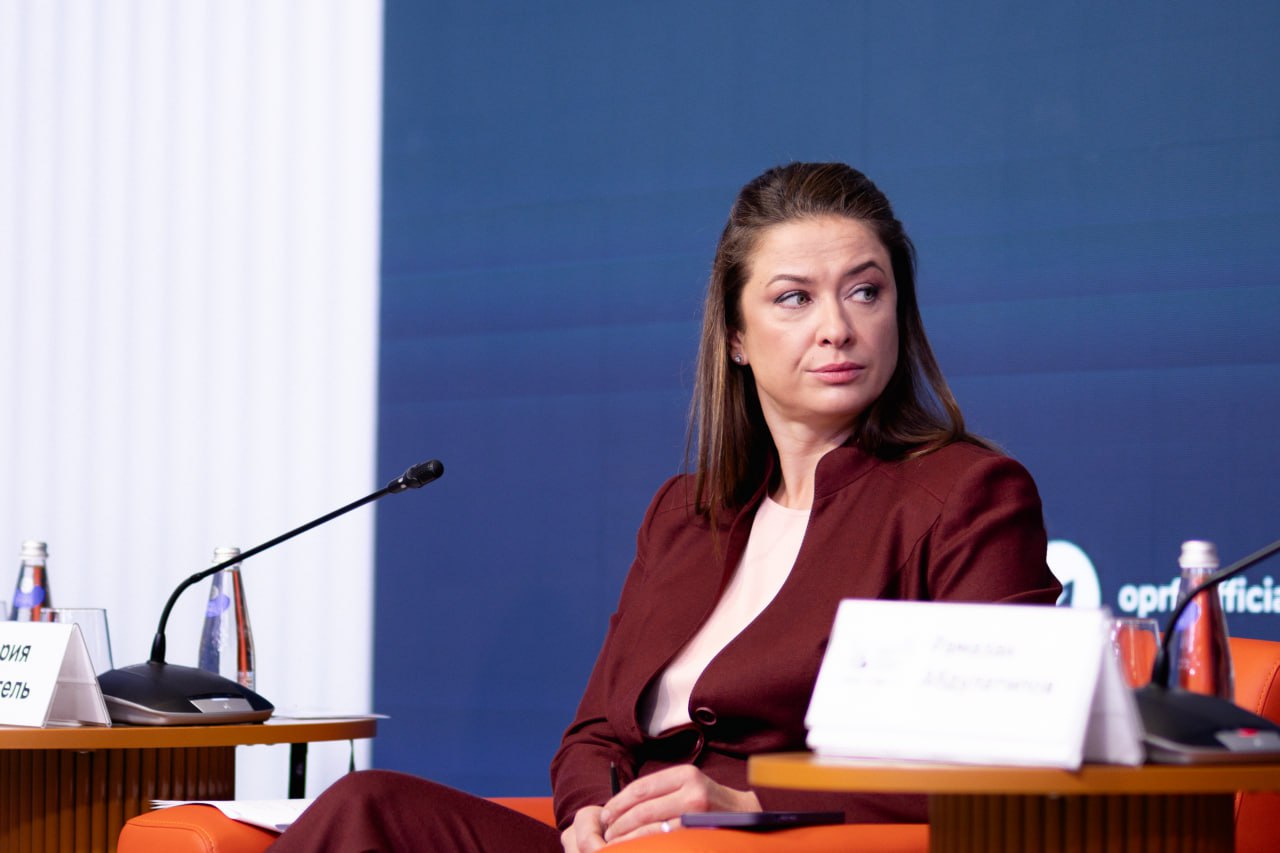 Первые итоги программы «Земский работник» подвели на юбилейном форуме ОП РФ «Сообщество» в Москве Первые итоги программы «Земский работник» подвели на юбилейном форуме ОП РФ «Сообщество» в Москве