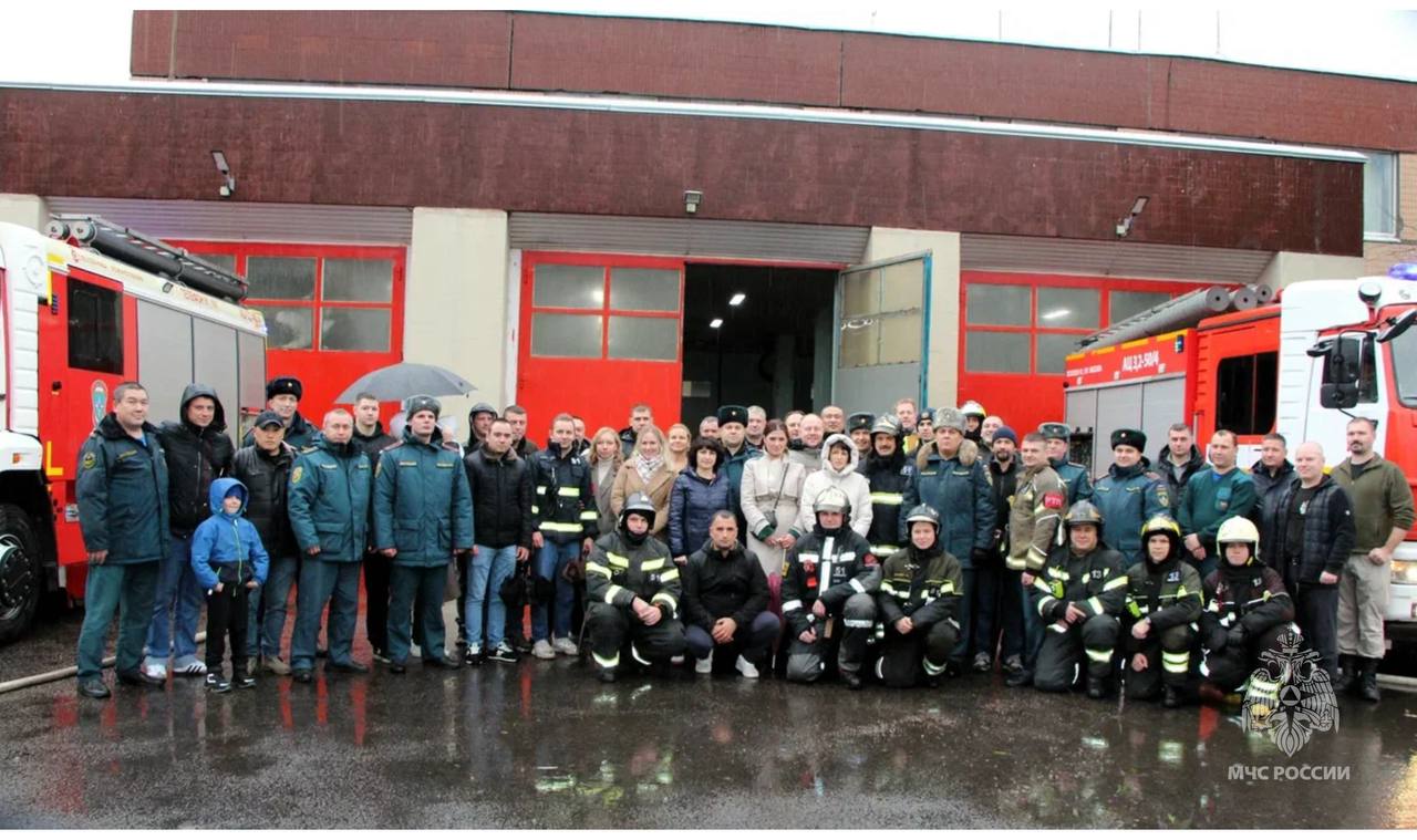 С почетом и благодарностью С почетом и благодарностью