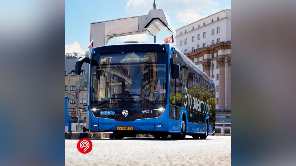 Московский транспорт сегодня на праздничном Московский транспорт сегодня на праздничном