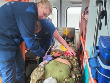 Марина Ахмедова: Когда ДРГ зашли в Грайворон Ульяна Худотеплая уже работала фельдшером на скорой и получила команду ехать туда, эвакуировать тяжелых бабушек из ЦРБ