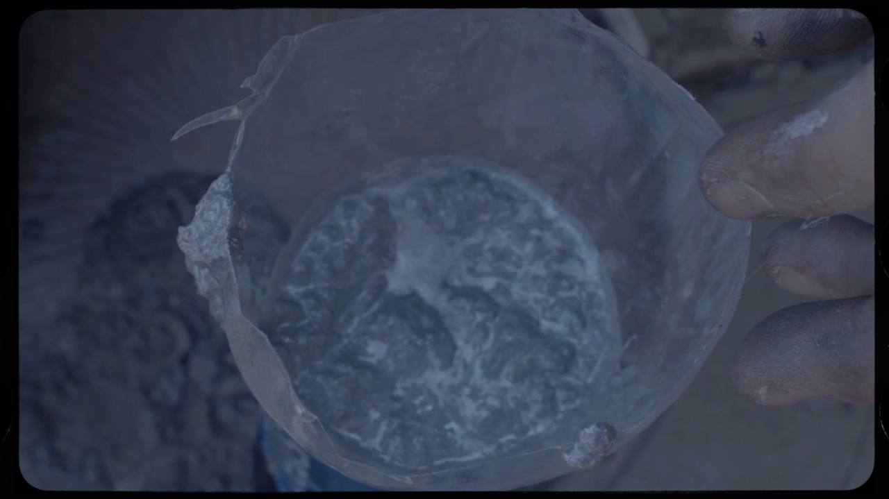 Мы и американцы. Когда говорят, что мы с американцами очень похожи, и различия наши надуманны и раздуты политиками, всегда вспоминаю один случай Мы и американцы. Когда говорят, что мы с американцами очень похожи, и различия наши надуманны и раздуты политиками, всегда вспоминаю один случай