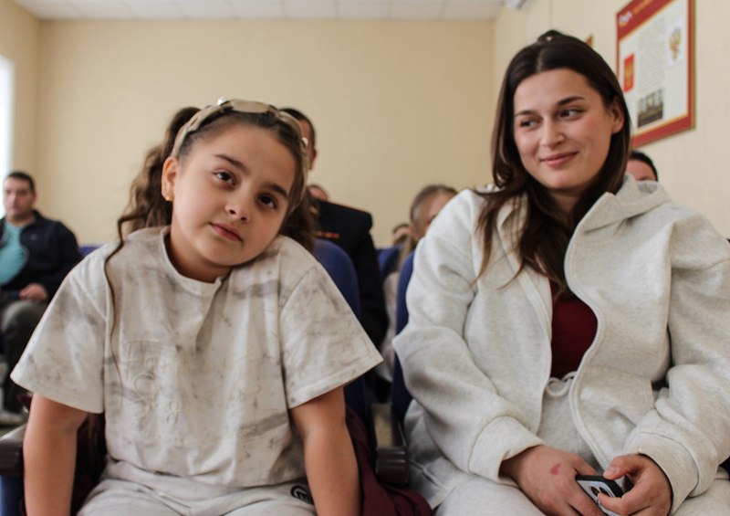 В Крымском ЛУ МВД России на транспорте наградили юных художников В Крымском ЛУ МВД России на транспорте наградили юных художников