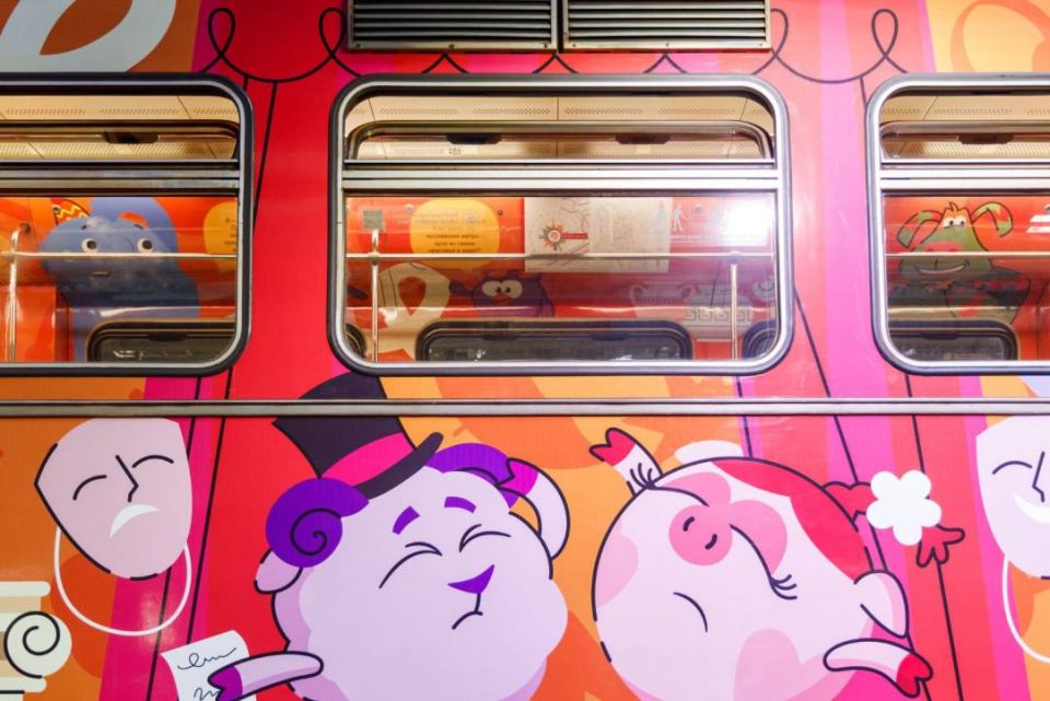 Московское метро снова дарит волшебство взрослым и детям! Московское метро снова дарит волшебство взрослым и детям!