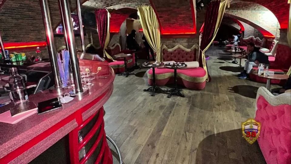 В центре Москвы полиция выявила притон для занятия проституцией, замаскированный под караоке-клуб