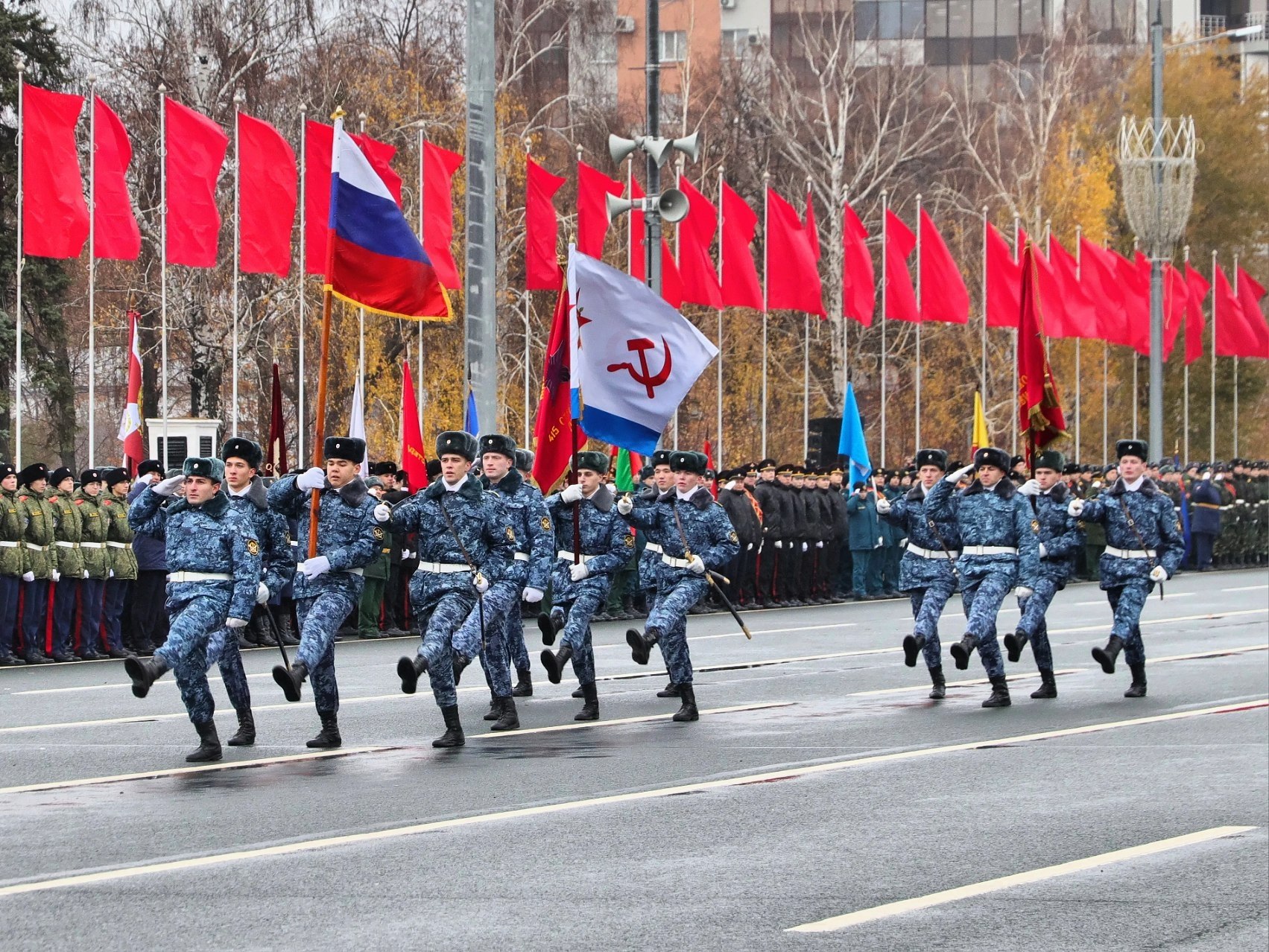 Артём Туров: Сегодня в Самаре прошел юбилейный XV Парад Памяти Артём Туров: Сегодня в Самаре прошел юбилейный XV Парад Памяти