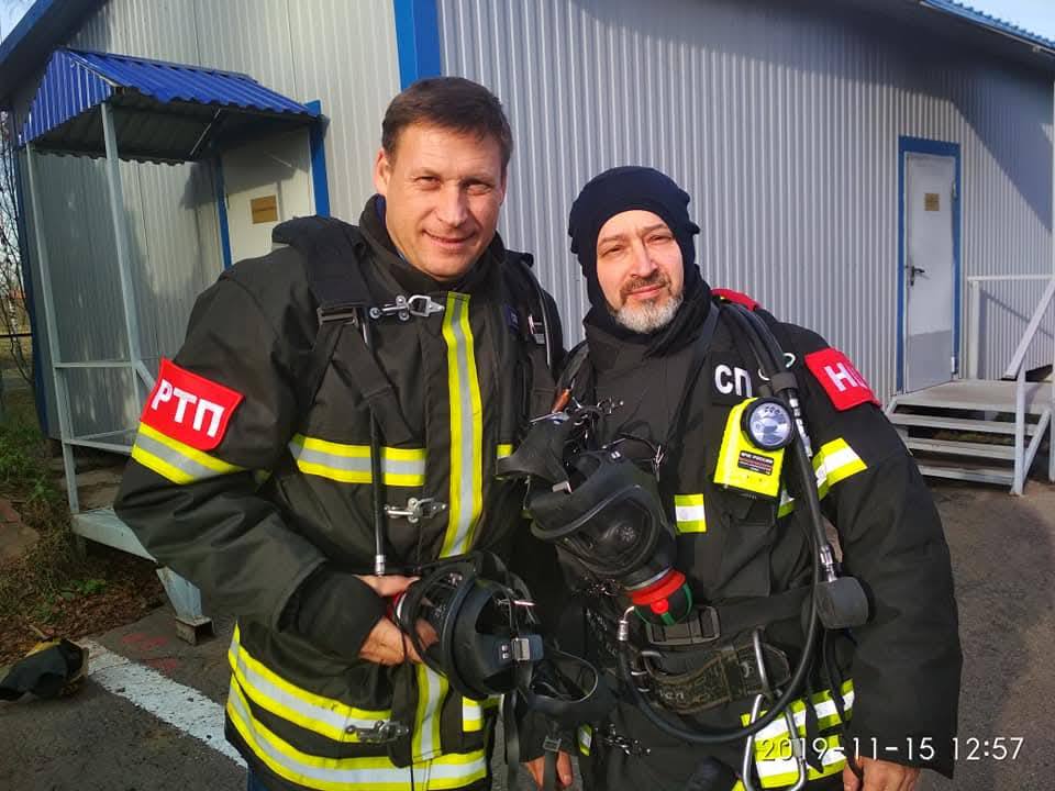 Оперативные действия столичного огнеборца предотвратили трагедию Оперативные действия столичного огнеборца предотвратили трагедию