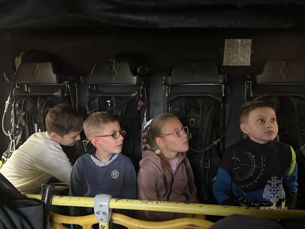 Знакомство с профессией: Двенашка встречает гостей Знакомство с профессией: Двенашка встречает гостей