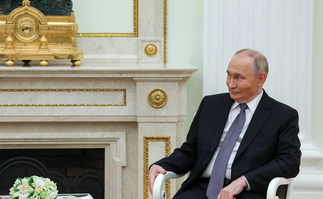 11 ноября в Москве, в Кремле, состоялась встреча Президента России В.В.Путина с Президентом Республики Казахстан К.-Ж.К.Токаевым, который находится в России с двухдневным государственным визитом (11 ноября 2025 года) 11 ноября в Москве, в Кремле, состоялась встреча Президента России В.В.Путина с Президентом Республики Казахстан К.-Ж.К.Токаевым, который находится в России с двухдневным государственным визитом (11 ноября 2025 года)