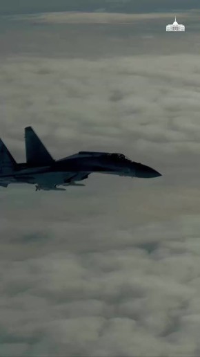 Борт главы Казахстана Касым-Жомарт Токаева в воздушном пространстве России сопровождали истребители Су-35, сообщили в администрации казахстанского президента