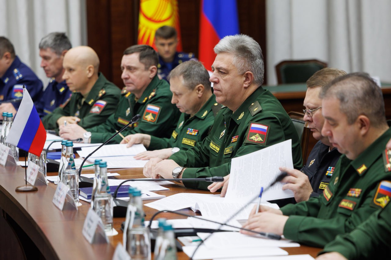 Минобороны России: В Москве состоялись комплексные переговоры делегаций министерств обороны Российской Федерации и Киргизской Республики Минобороны России: В Москве состоялись комплексные переговоры делегаций министерств обороны Российской Федерации и Киргизской Республики
