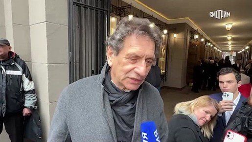 В Москве в театре Вахтангова родные и близкие простились с народным артистом Владимиром Симоновым