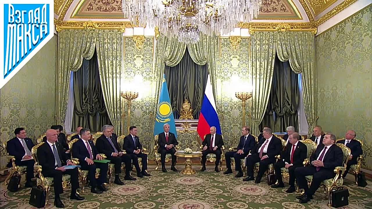 Во второй день государственного визита Президента Казахстана в Россию в Кремле проходят переговоры Владимира Путина с Касым-Жомартом Токаевым