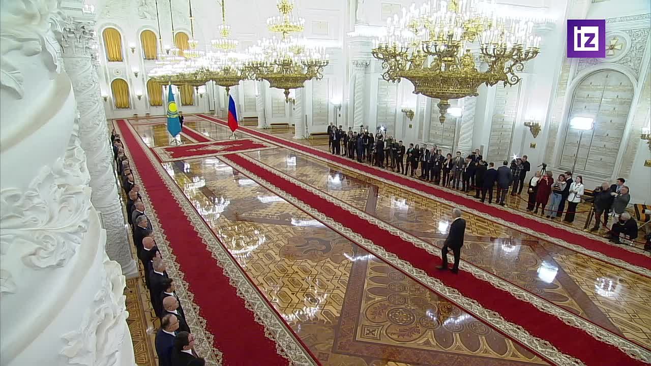 Переговоры президента РФ Владимира Путина и главы Казахстана Касым-Жомарта Токаева проходят в Москве