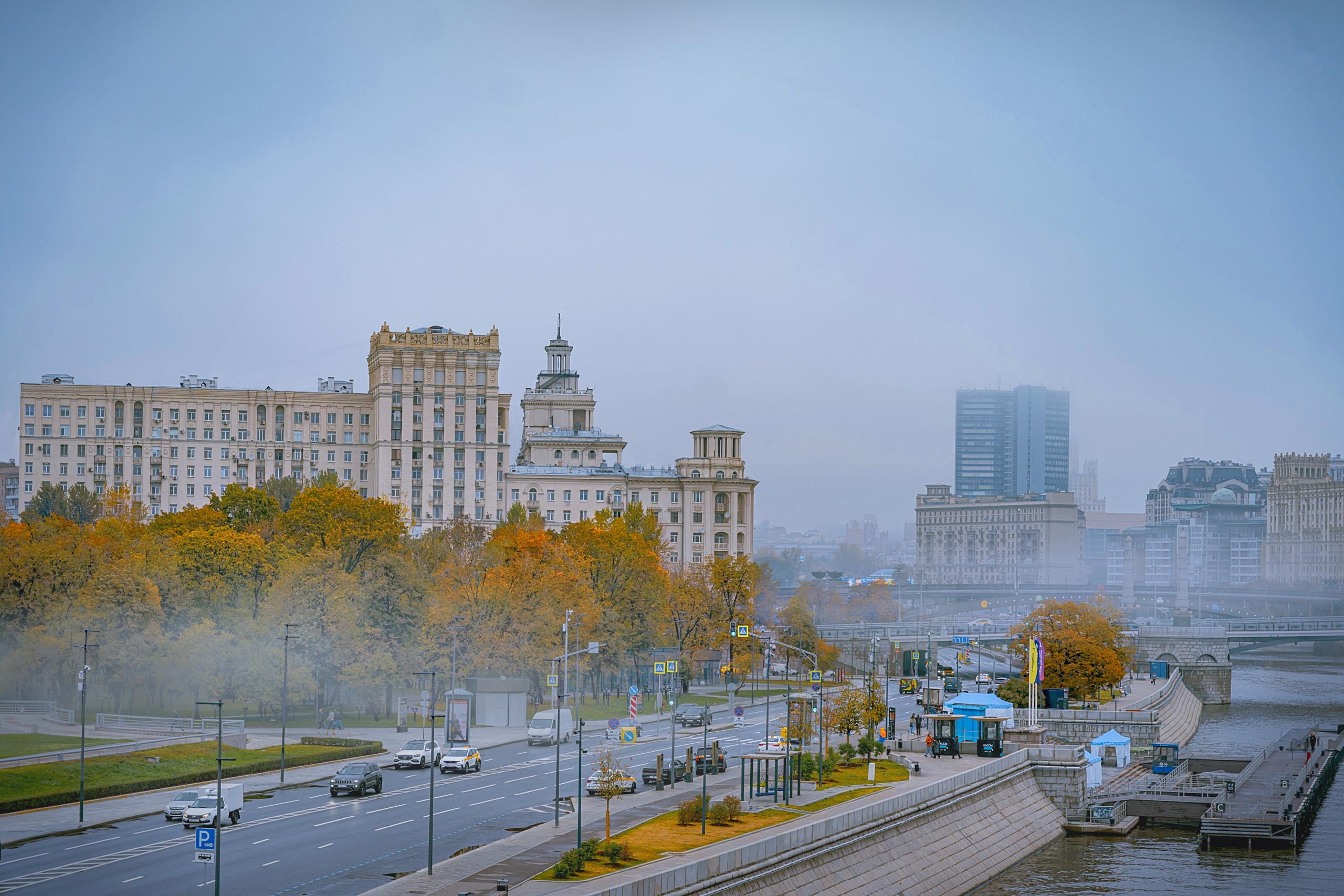Сегодня вечером и до завтрашнего утра в Москве ожидается туман