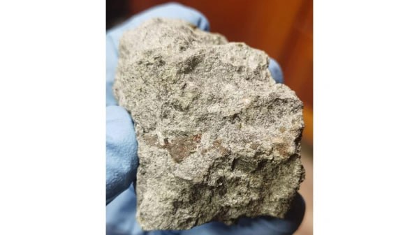 Учёные нашли фрагменты метеорита, пролетевшего над Москвой