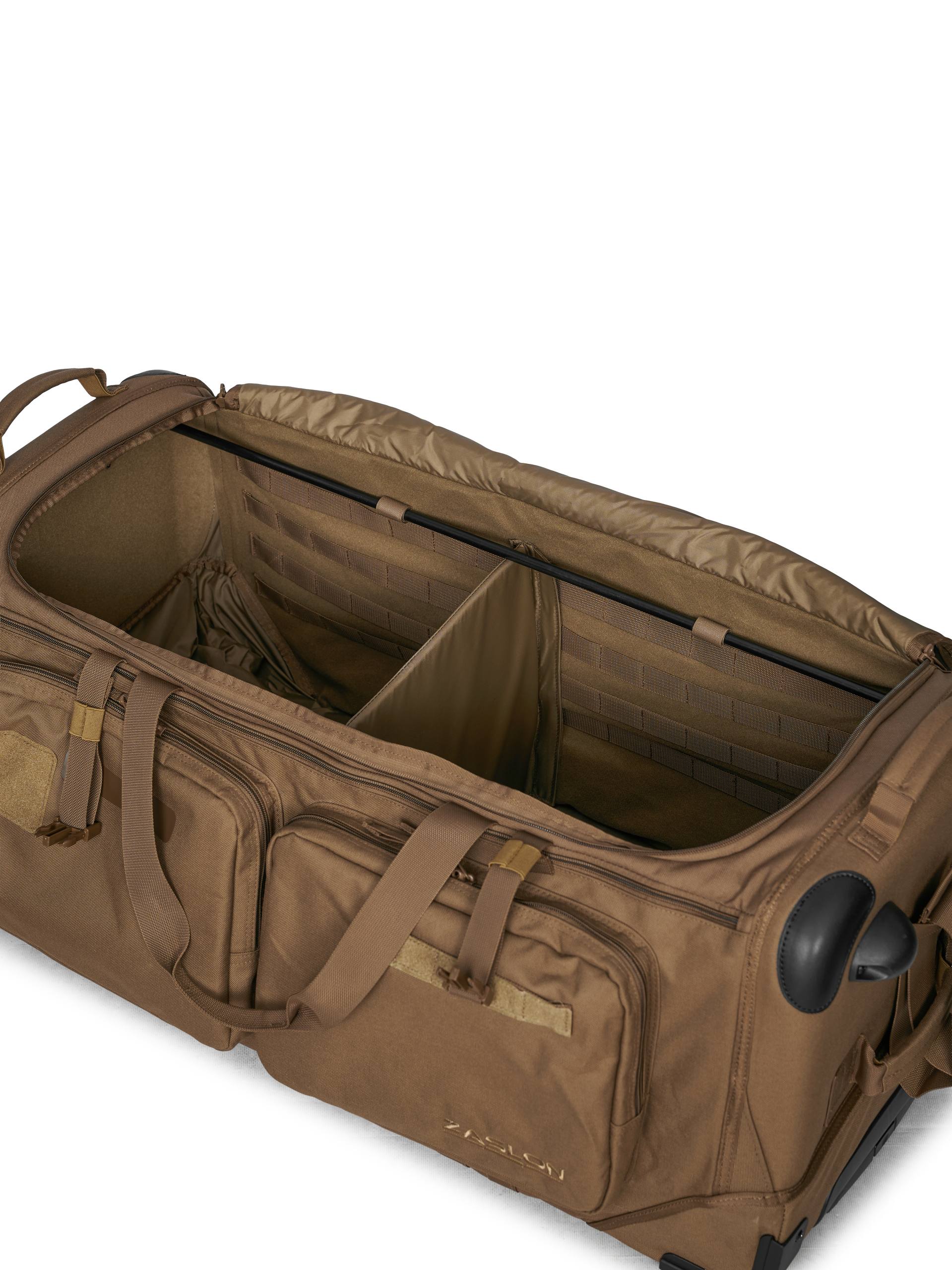 У парней вышли обновленные сумки на колесах по самой адекватной цене в РФ У парней вышли обновленные сумки на колесах по самой адекватной цене в РФ