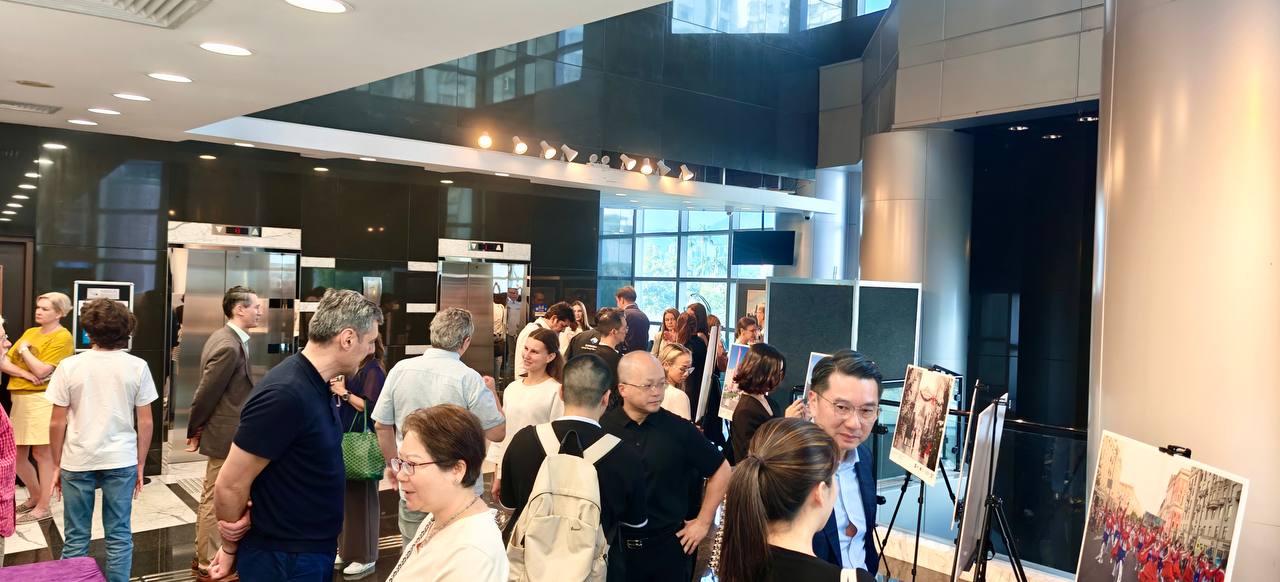 В Гонконге отметили День народного единства кинопоказом В Гонконге отметили День народного единства кинопоказом