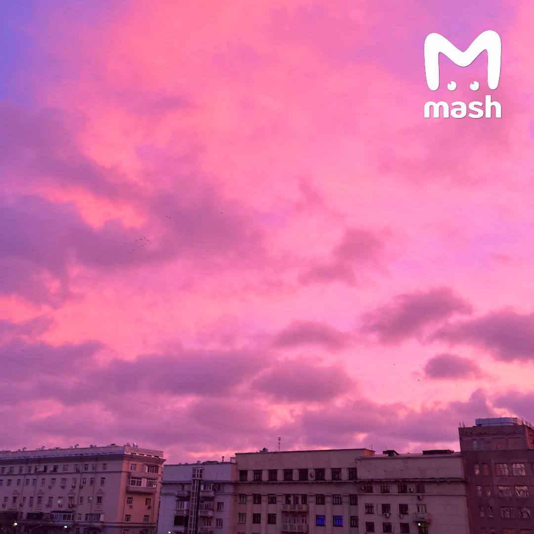 Красивовое небо накрыло Москву и область — настоящий предвестник морозов Красивовое небо накрыло Москву и область — настоящий предвестник морозов