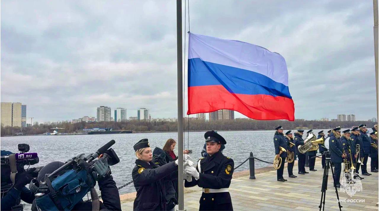 Сезон речной навигации подошел к концу: в Москве на Северном речном вокзале провели торжественное закрытие сезона Сезон речной навигации подошел к концу: в Москве на Северном речном вокзале провели торжественное закрытие сезона