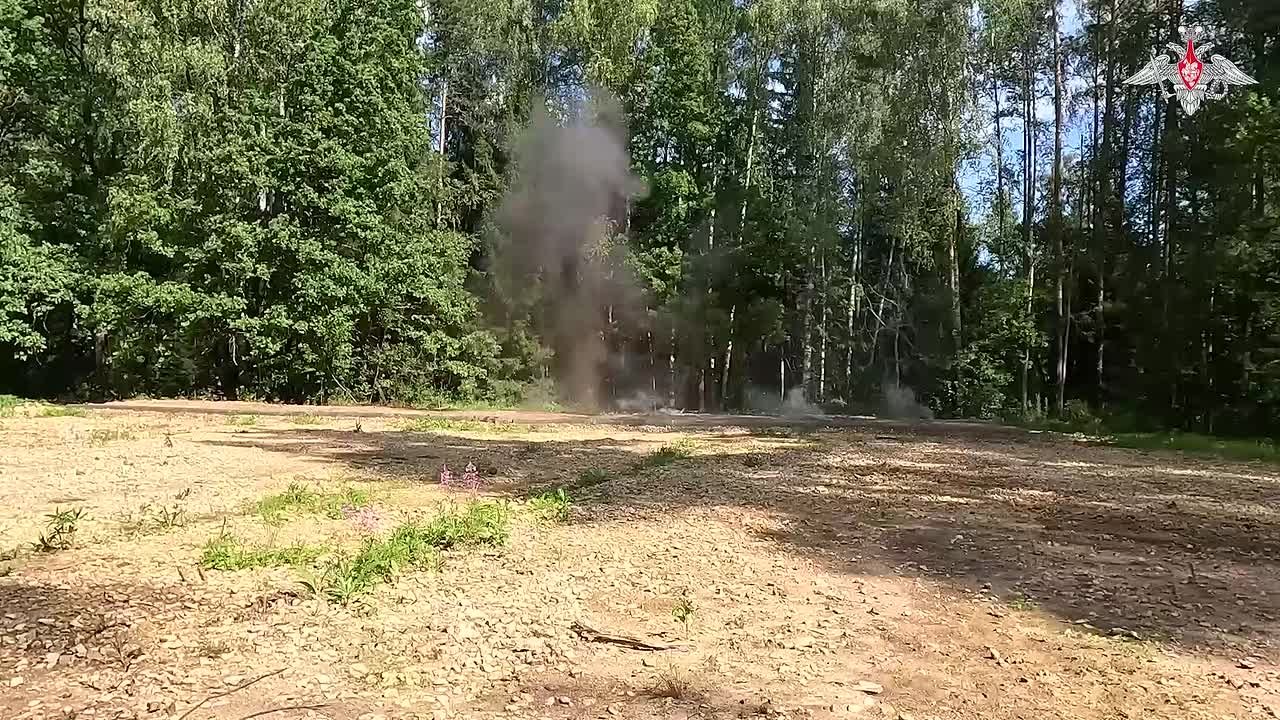 Юрий Котенок: Репортаж МО РФ о работе саперов из КНДР в Курском приграничье