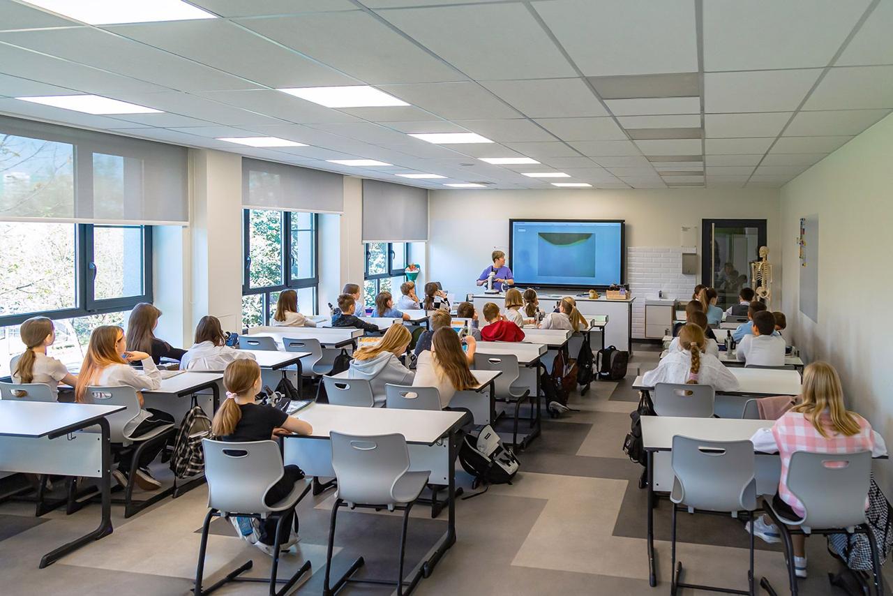 Алексей Шапошников: В Москве продолжается программа «Моя школа» – один из самых масштабных проектов в сфере образования Алексей Шапошников: В Москве продолжается программа «Моя школа» – один из самых масштабных проектов в сфере образования