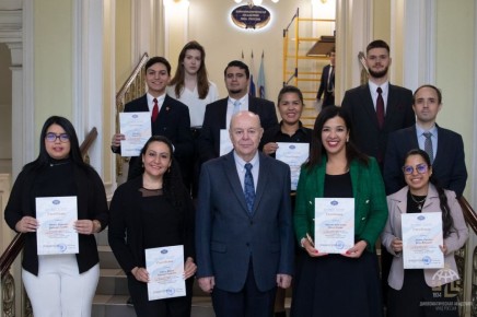 В Академии завершились курсы «Международные отношения. Внешняя политика России» для дипломатов из Боливарианской Республики Венесуэла