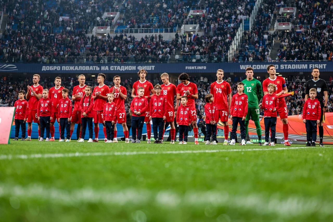 Сборная России по футболу проиграла впервые за четыре года: прервалась серия без поражений из 22 матчей