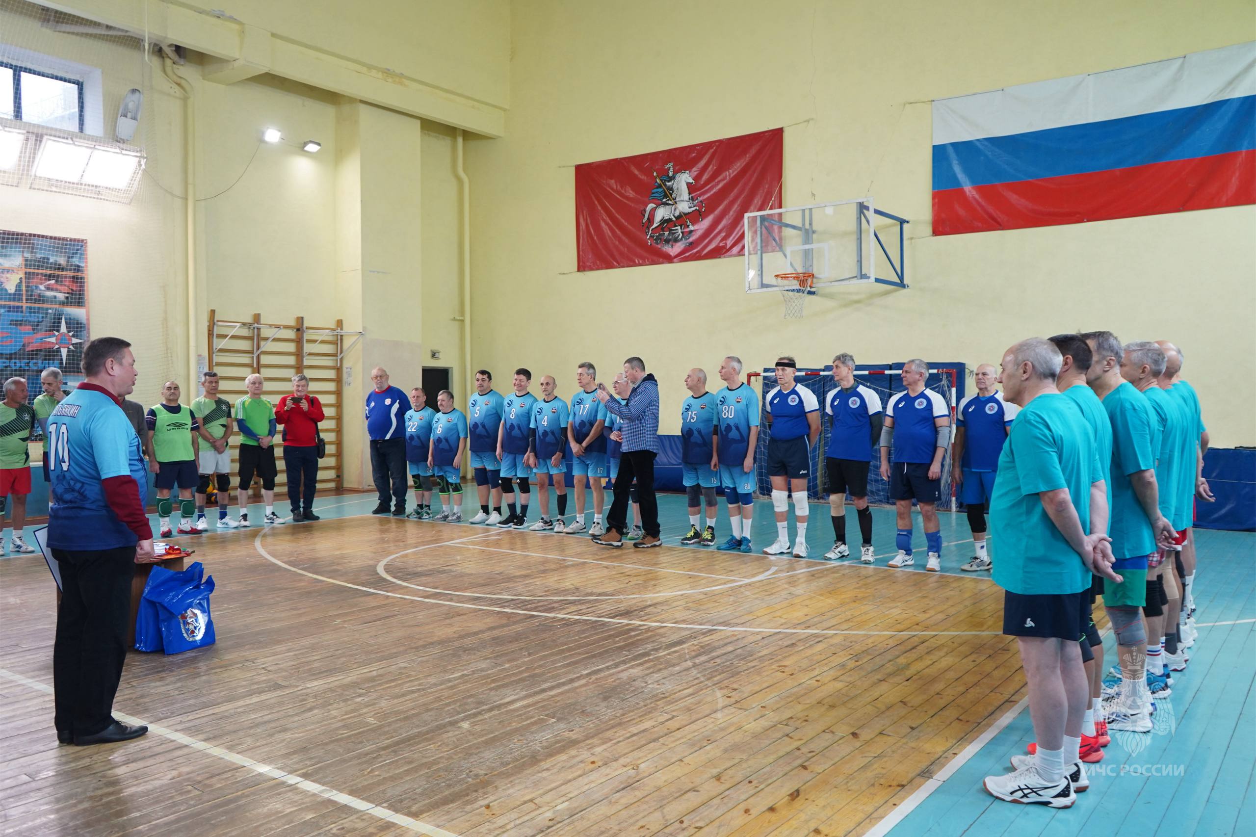 Определены победители и призеры турнира по волейболу, посвященного памяти кавалера ордена Мужества Вячеслава Белова Определены победители и призеры турнира по волейболу, посвященного памяти кавалера ордена Мужества Вячеслава Белова