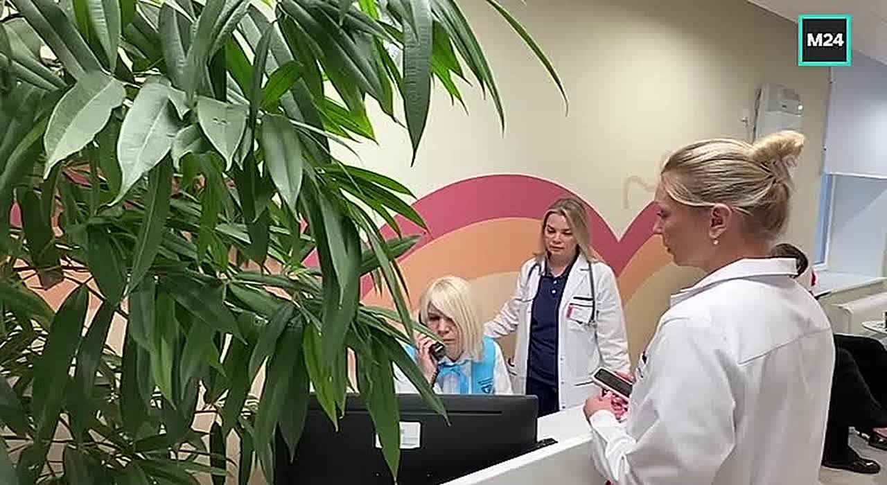 Центры ранней помощи в Москве помогут недоношенным детям догнать своих сверстников, чтобы в три года они смогли пойти в обычный детский сад, рассказала заммэра Анастасия Ракова