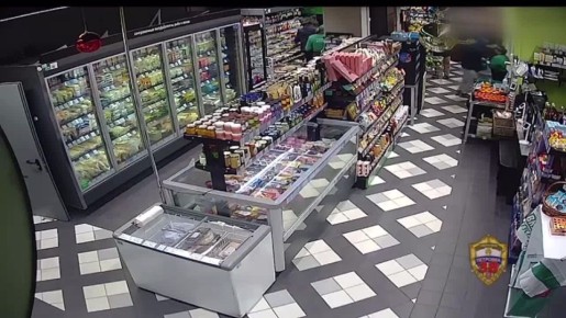 В Москве задержан подозреваемый в разбойном нападении на магазин ВкусВилл
