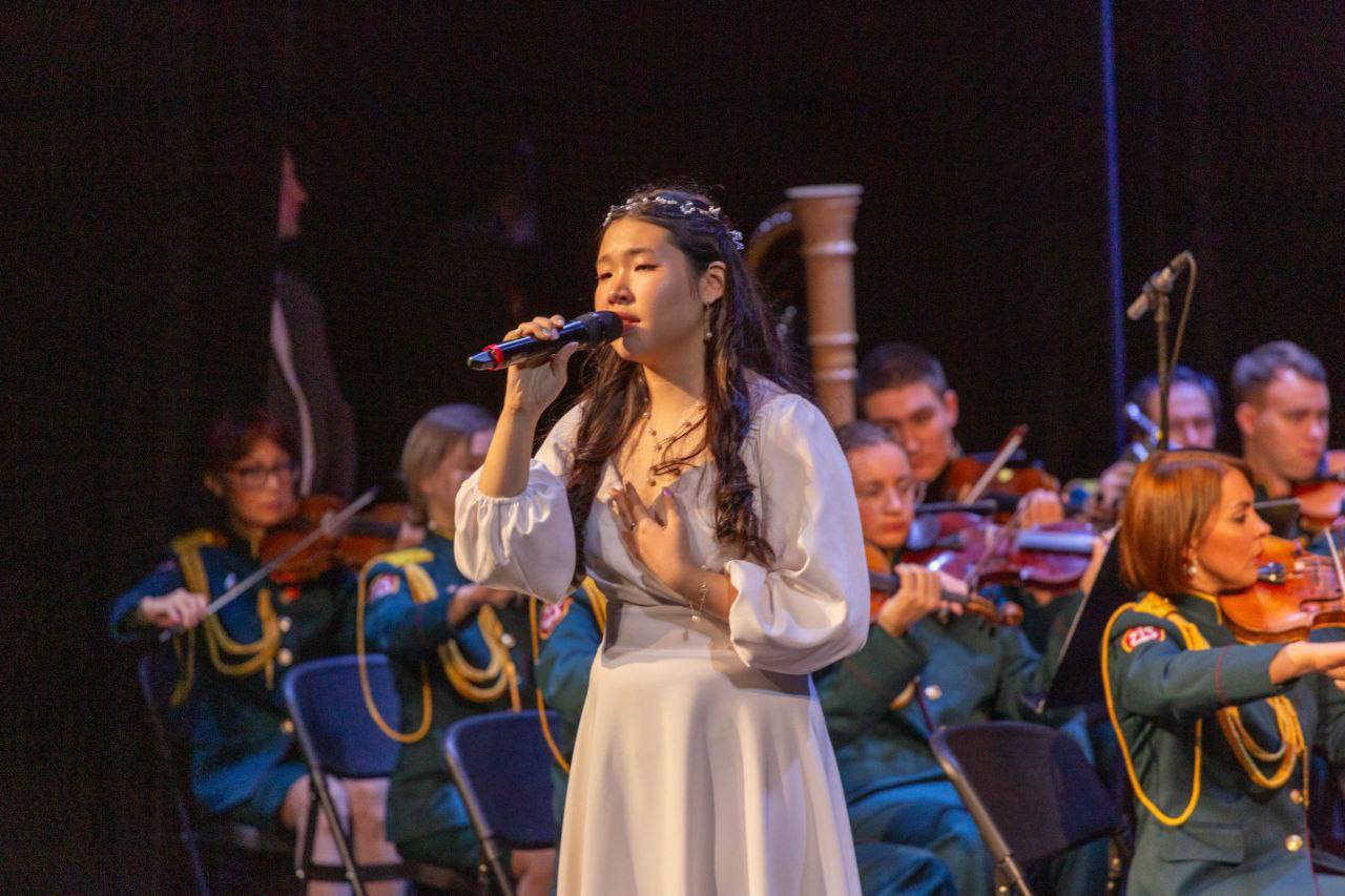 В Москве состоялся заключительный гала-концерт и церемония награждения победителей X Фестиваля детской патриотической песни Росгвардии В Москве состоялся заключительный гала-концерт и церемония награждения победителей X Фестиваля детской патриотической песни Росгвардии