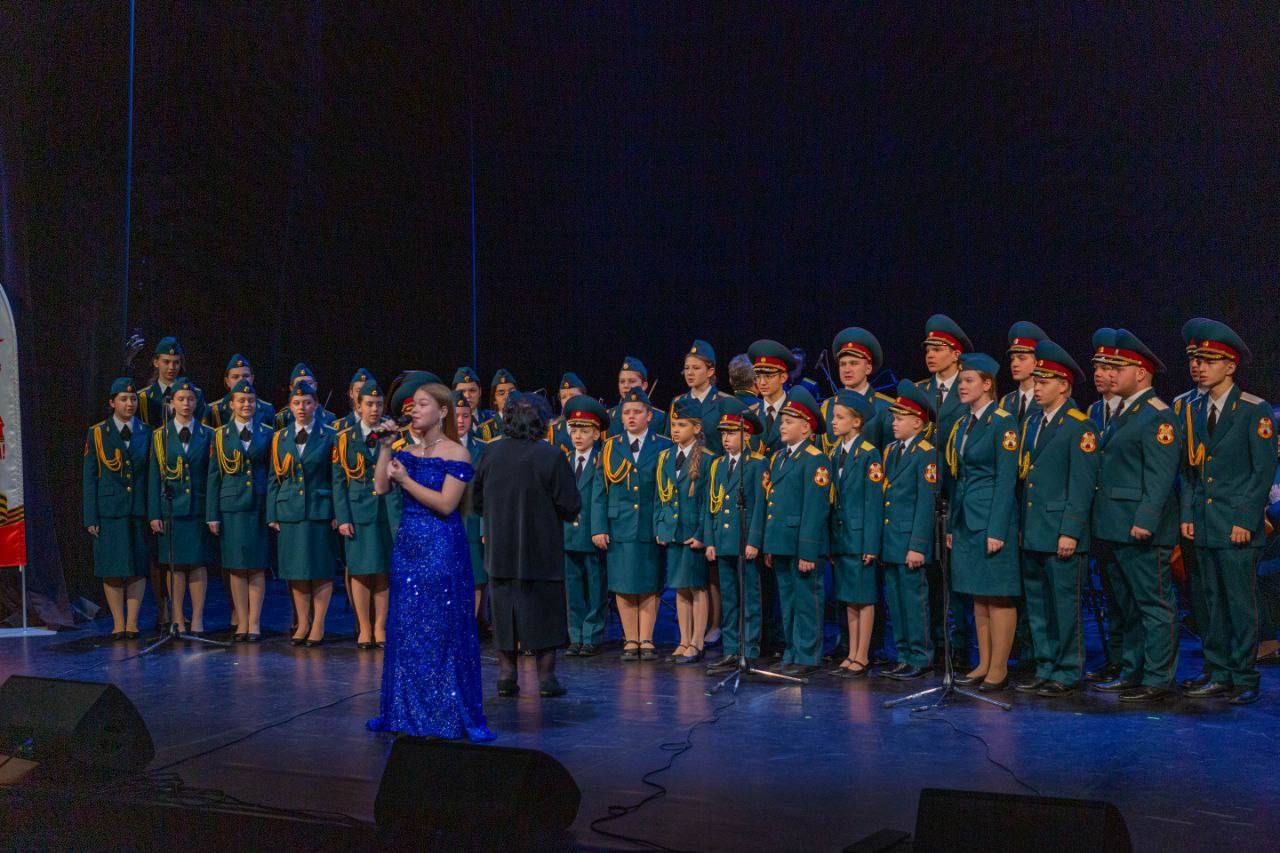 В Москве состоялся заключительный гала-концерт и церемония награждения победителей X Фестиваля детской патриотической песни Росгвардии В Москве состоялся заключительный гала-концерт и церемония награждения победителей X Фестиваля детской патриотической песни Росгвардии