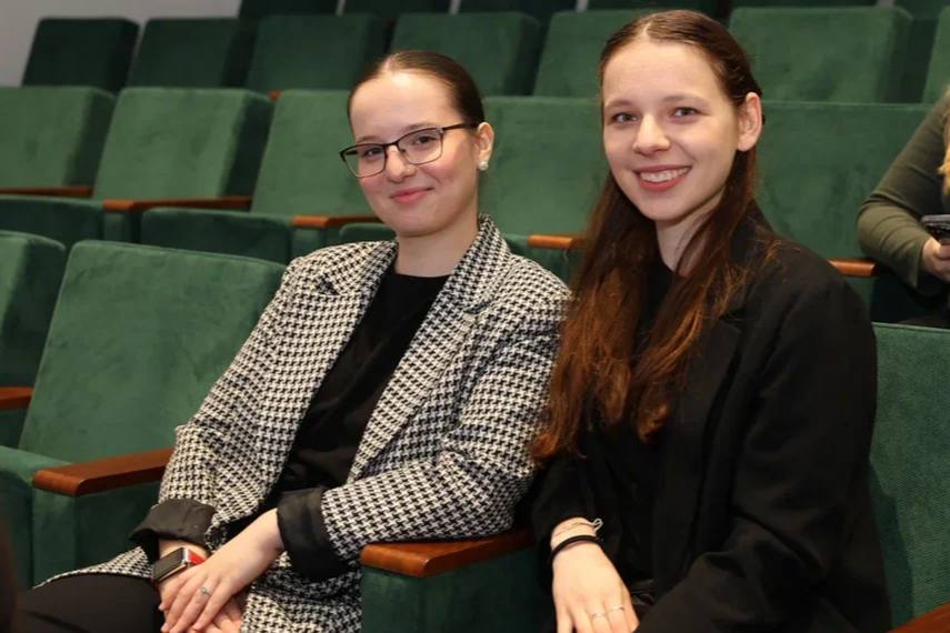 Сотрудники столичного СК России провели для участников проекта «ПРОГероев» мастер-класс и экскурсию по криминалистическому полигону Сотрудники столичного СК России провели для участников проекта «ПРОГероев» мастер-класс и экскурсию по криминалистическому полигону