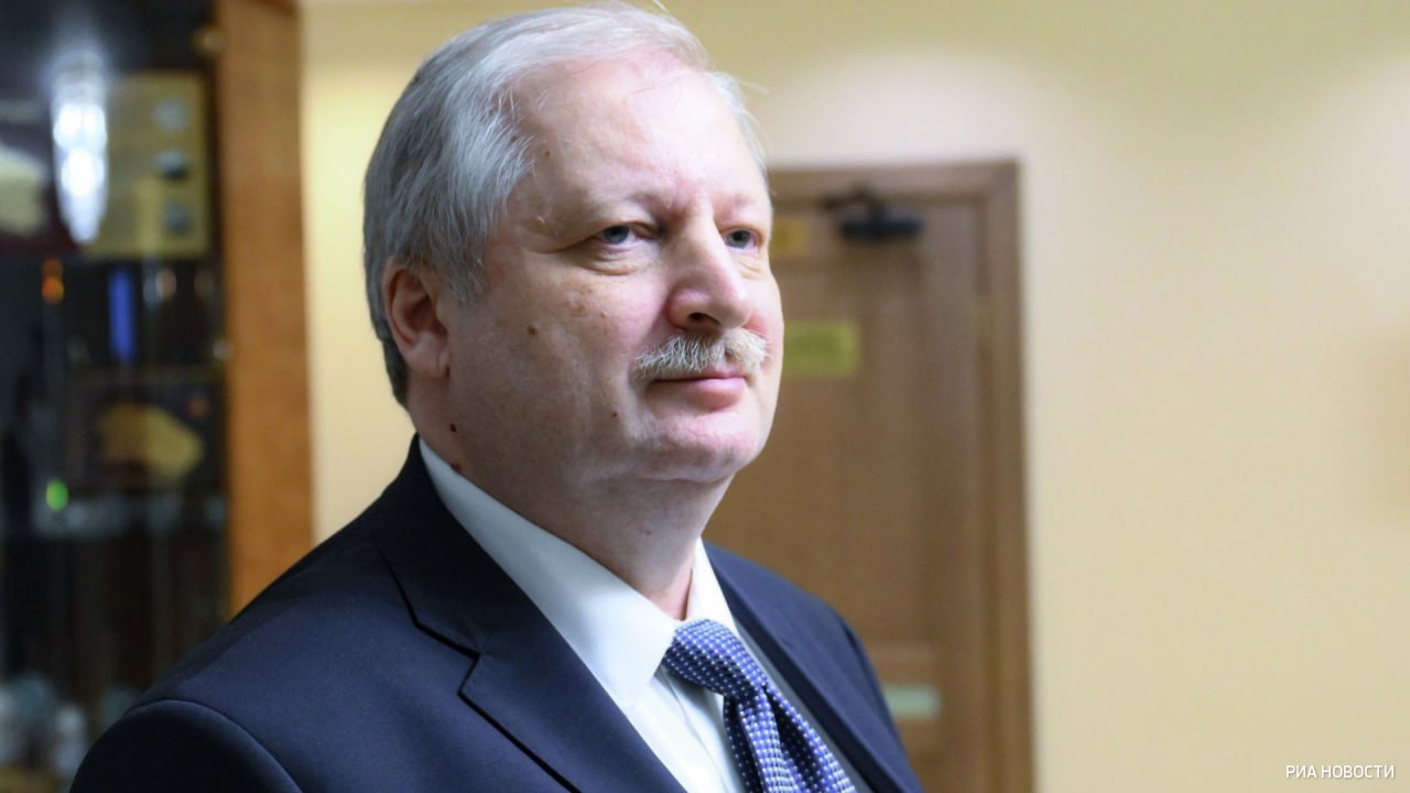 Администрация США до сих пор официально не разъяснила, что имел в виду Трамп, говоря о ядерных испытаниях, заявил Александр Дарчиев в интервью "Коммерсанту"