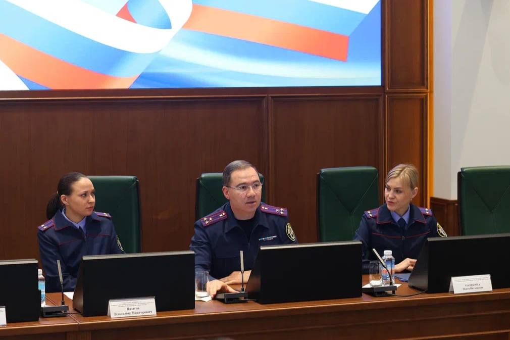 Сотрудники столичного СК России провели для участников проекта «ПРОГероев» мастер-класс и экскурсию по криминалистическому полигону Сотрудники столичного СК России провели для участников проекта «ПРОГероев» мастер-класс и экскурсию по криминалистическому полигону