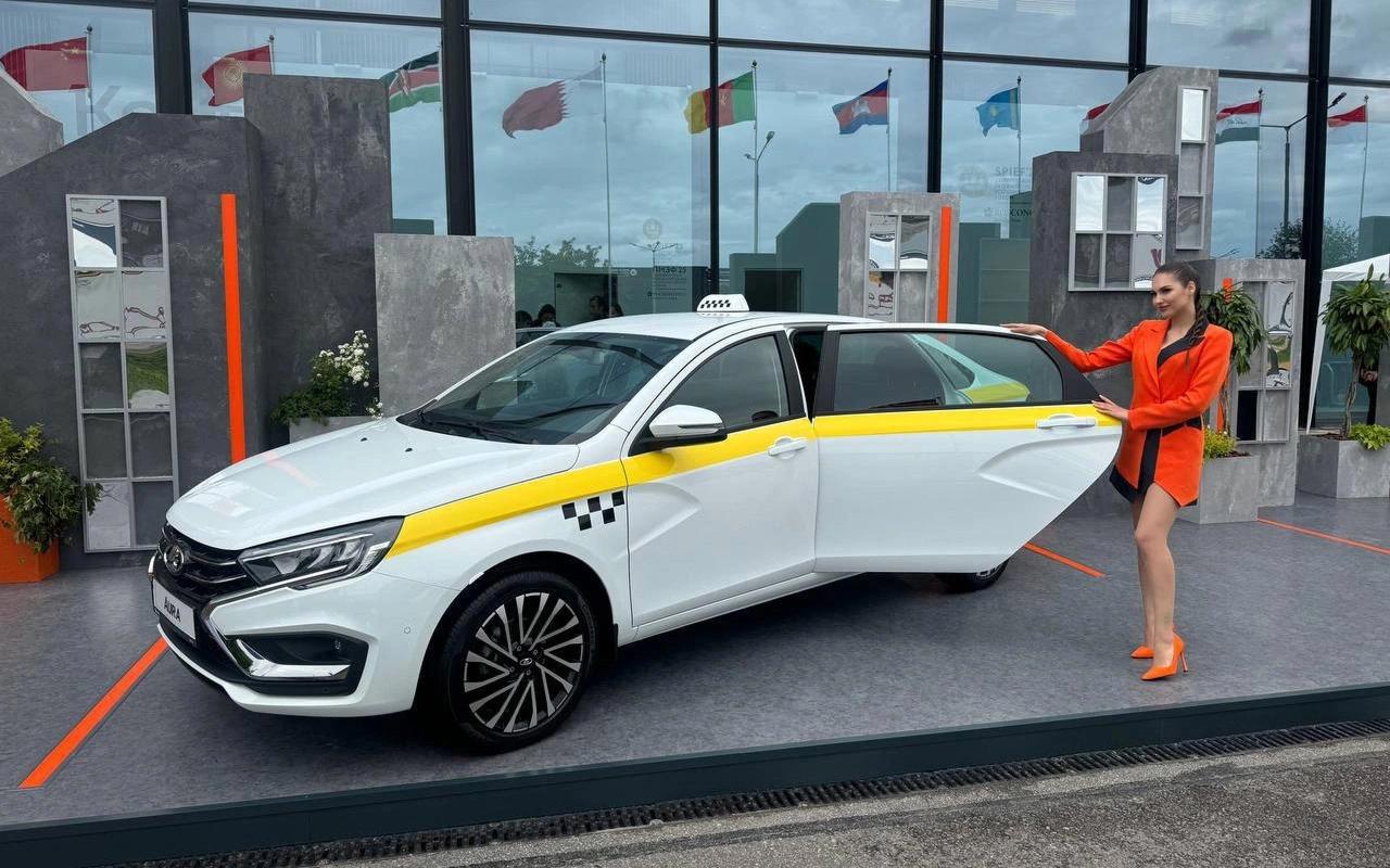 Lada Aura появится в московском такси