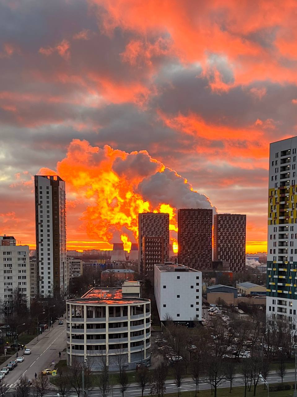 «Луч солнца золотого Тьмы скрыла пелена...» (признайтесь, вы тоже это пропели) «Луч солнца золотого Тьмы скрыла пелена...» (признайтесь, вы тоже это пропели)
