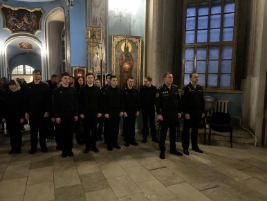 Сотрудники Следственного комитета и курсанты Московской академии СК России имени А.Я. Сухарева приняли участие в богослужении, прошедшем в Главном Храме ведомства
