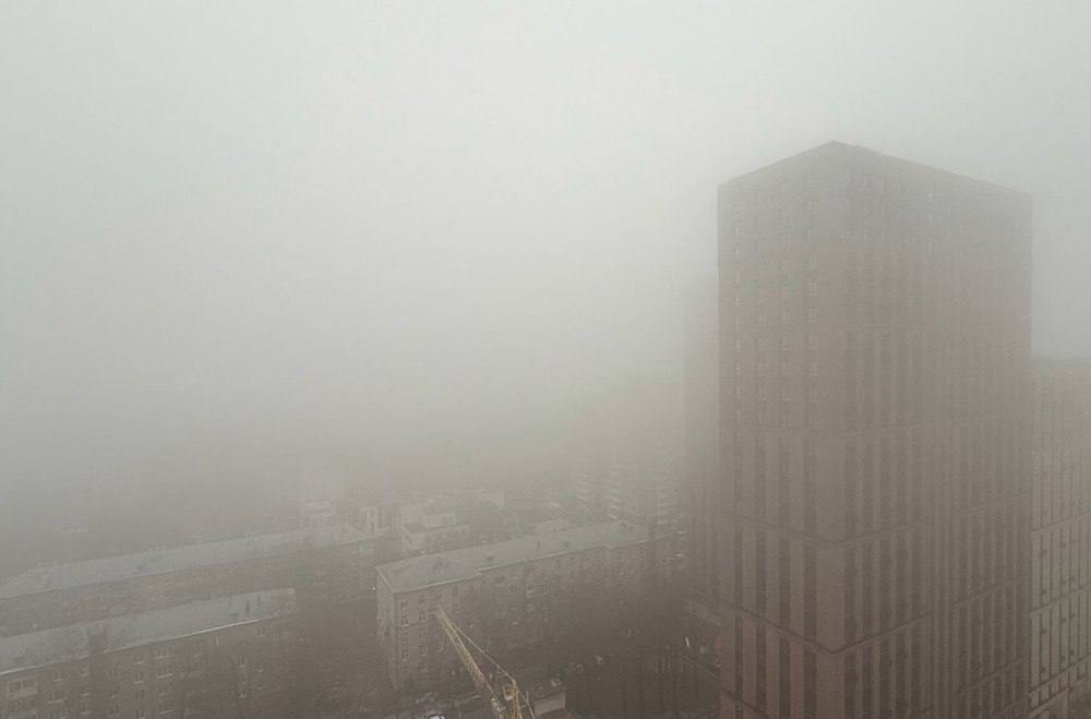 В этот понедельник Москва и Подмосковье выглядят по-особенному загадочно В этот понедельник Москва и Подмосковье выглядят по-особенному загадочно