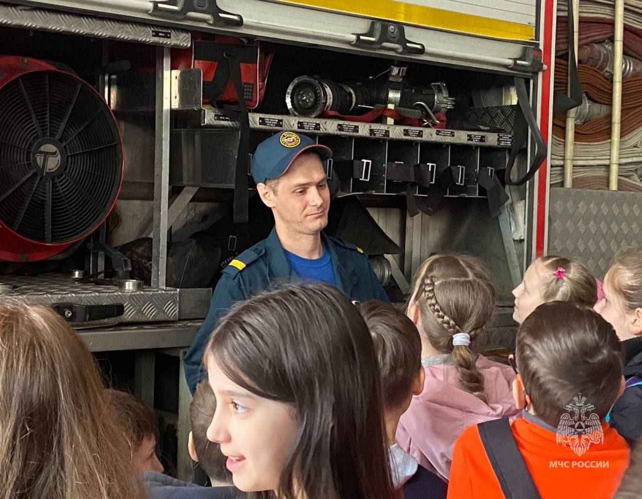 #РовесникиМЧС. В преддверии 35-летия МЧС России рассказываем о ровесниках ведомства #РовесникиМЧС. В преддверии 35-летия МЧС России рассказываем о ровесниках ведомства