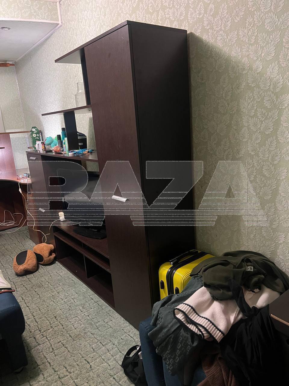 Проданные под влиянием мошенников квартиры превращаются в коммуналки — покупатели и продавцы вынуждены жить вместе, пока не решится судьба недвижимости Проданные под влиянием мошенников квартиры превращаются в коммуналки — покупатели и продавцы вынуждены жить вместе, пока не решится судьба недвижимости