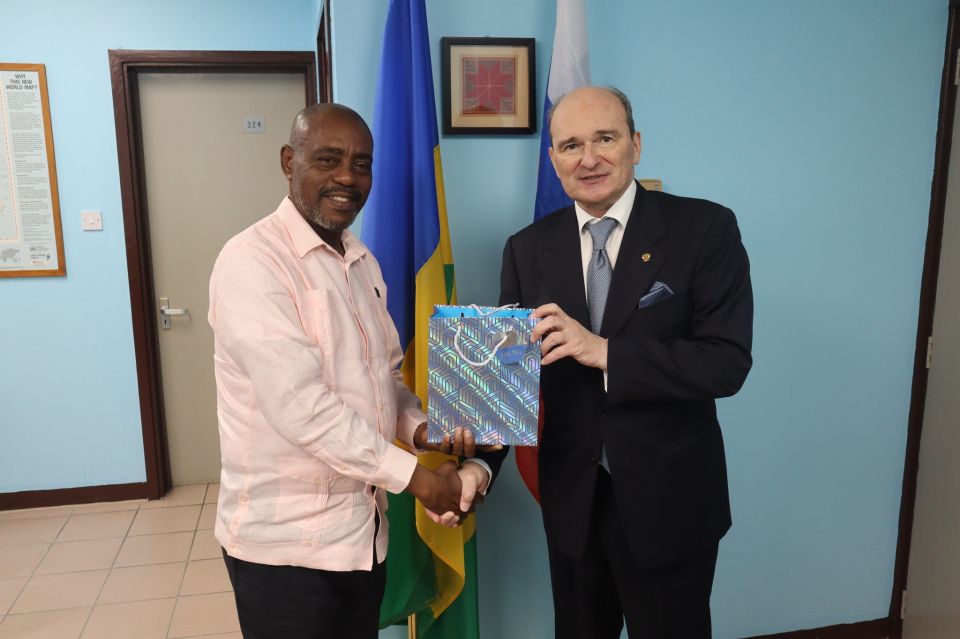 14  ..      ..    ,       -   ()  