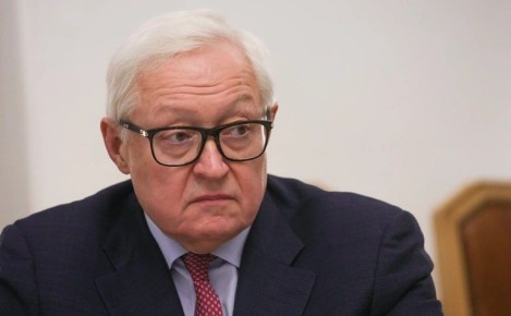 Москва готова работать с тем, с чем спецпосланник США Стив Уиткофф приедет в Россию, заявил замглавы МИД Сергей Рябков, передает «РИА Новости»