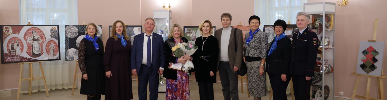 В Московском парламентском центре открылась персональная выставка Светланы Жигаловой «Русский взгляд» В Московском парламентском центре открылась персональная выставка Светланы Жигаловой «Русский взгляд»