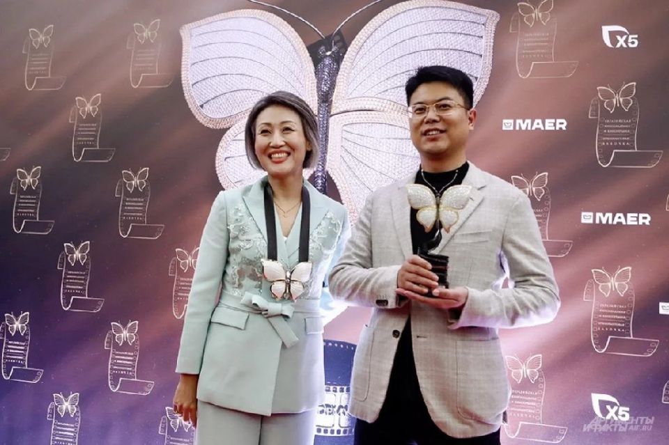 �������������� ������� ������� � �����