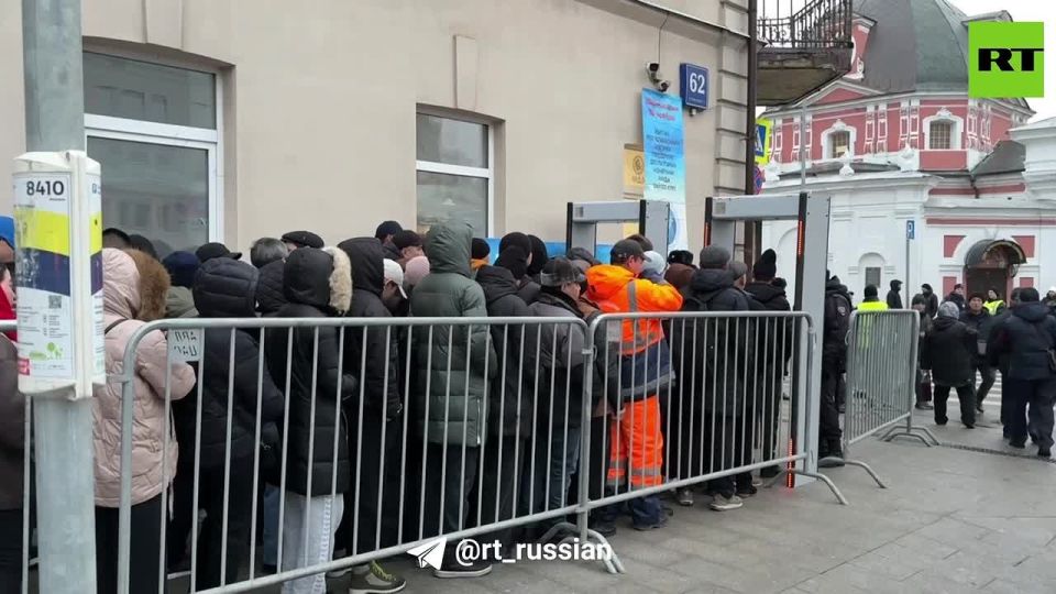 � ���� � ���������� �������� � ������ ��������� ������� ������� �������� ������������� �� ������� � ���������, ������� ���� RT