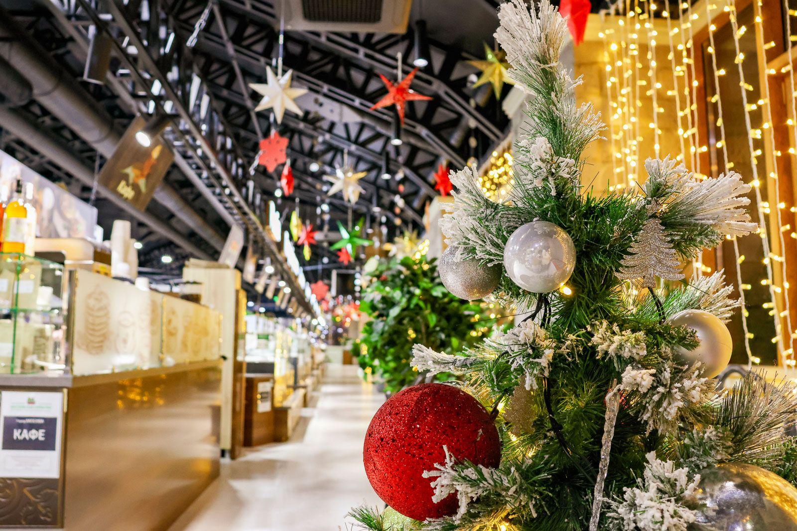 Москвичей приглашают на бесплатные новогодние мастер-классы