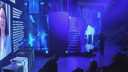 Алексей Стефанов: Елене Полонской вручили премию Президентской платформы «Россия — страна возможностей» - за помощь переселенцам и депортируемым