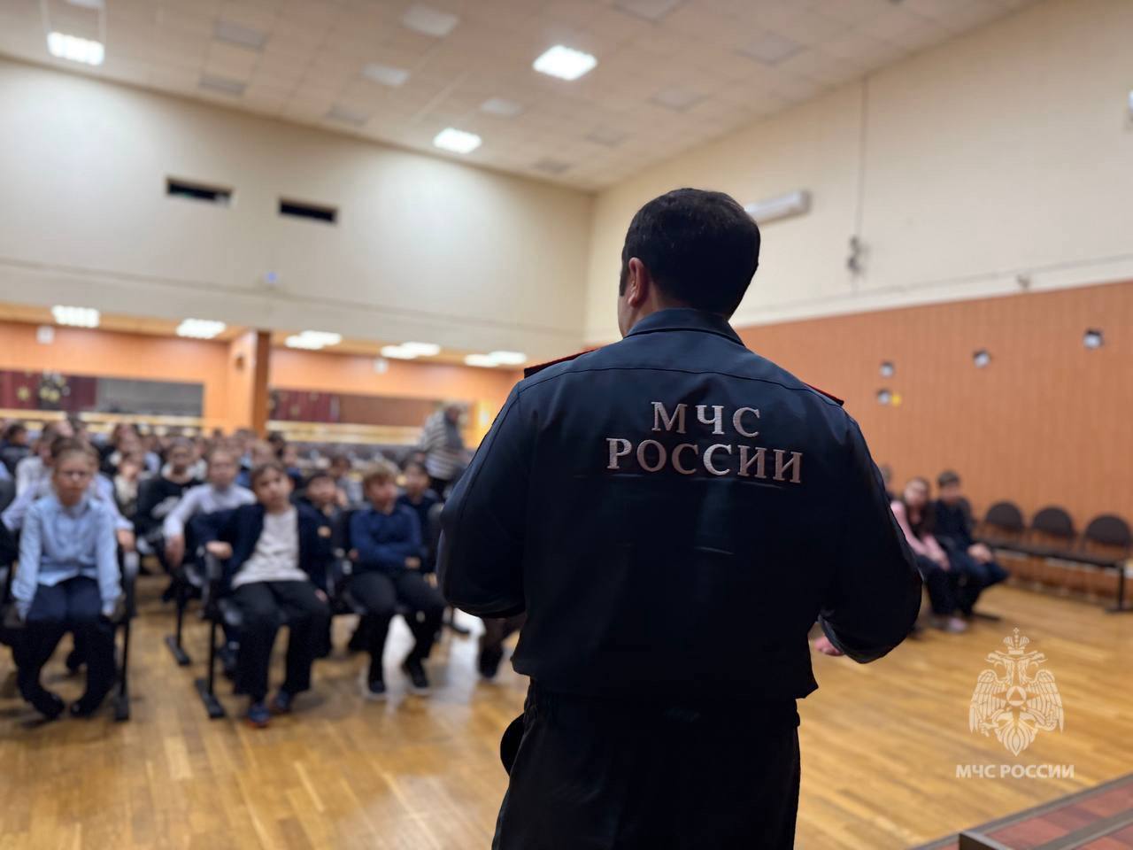 Школьникам о пожарной безопасности Школьникам о пожарной безопасности